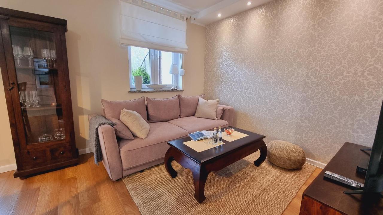 Two Garden Apartment, Apartament z dwoma tarasami i ogrodkami Polanica-Zdrój Zewnętrze zdjęcie
