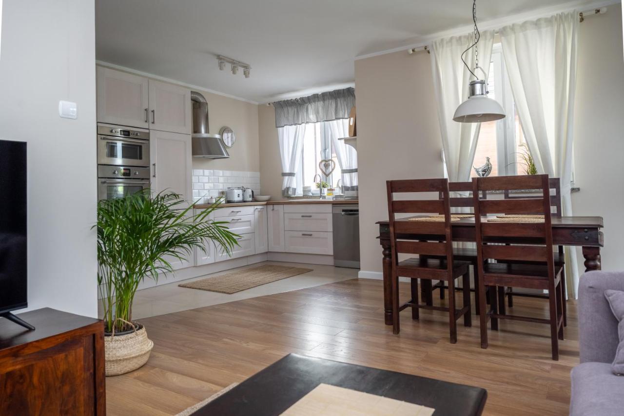 Two Garden Apartment, Apartament z dwoma tarasami i ogrodkami Polanica-Zdrój Zewnętrze zdjęcie