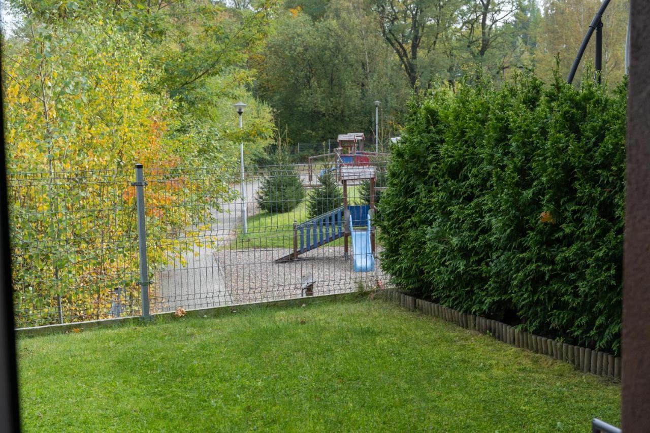 Two Garden Apartment, Apartament z dwoma tarasami i ogrodkami Polanica-Zdrój Zewnętrze zdjęcie